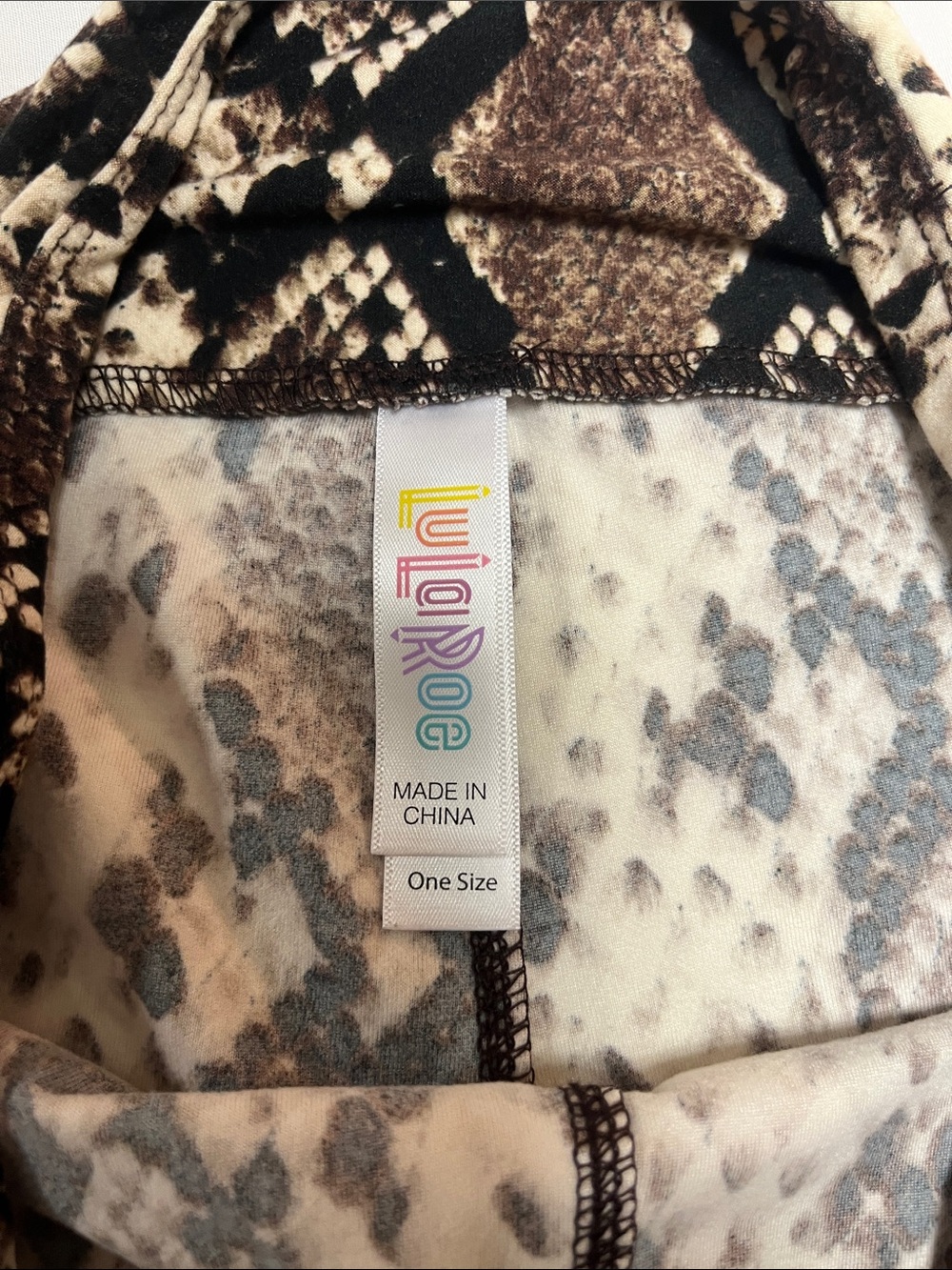 LuLaRoe Neutral Snake Print Leggings in Brown, Cream, Black - Picture 4 of 5